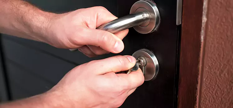 Door Closer Repair & Installation Old Bridge